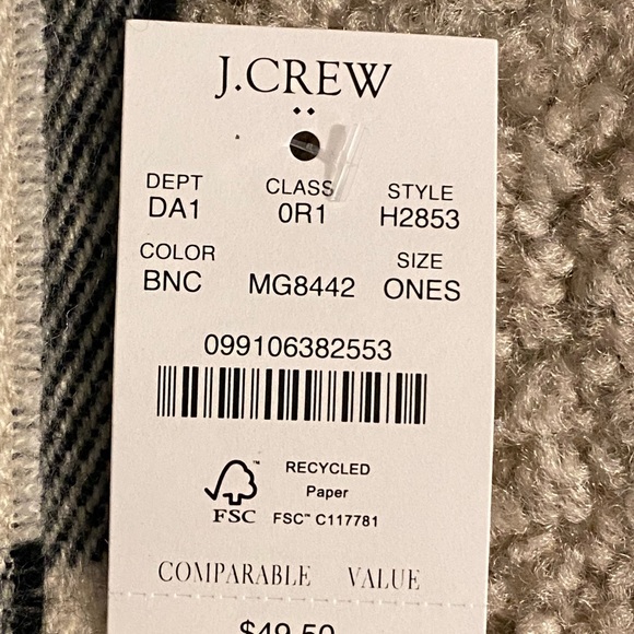 Sold! NWT, J. Crew Buffalo Check Scarf with fringe in black & ivory - Picture 6 of 7